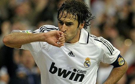 Happy birthday to the legend himself Raul Gonzalez !  