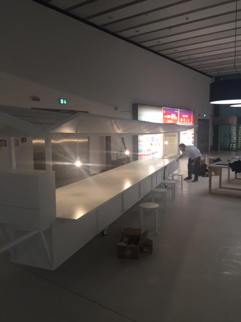 Wow [Atelier] Bow Wow!! trovata a Tokyo a Bankart1929  (bankart1929.com) la White Limo originale <a href="/Museo_MAXXI/">MAXXI</a>