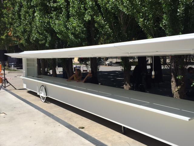 architectural miracles: White Limo is now a the same time at BankART Yokohama &amp; in the yard of <a href="/Museo_MAXXI/">MAXXI</a> in Rome