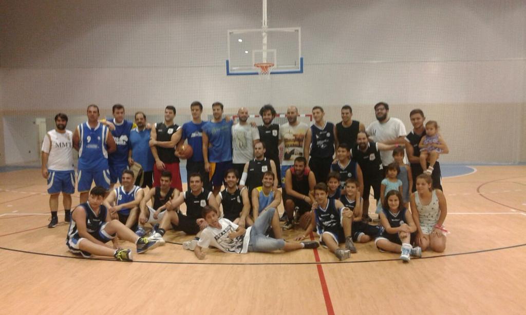 Tras una gran remontada,ganamos nuestro I torneo de baloncesto de Vva. Gracias a todos por venir!! Nos vemos pronto!!