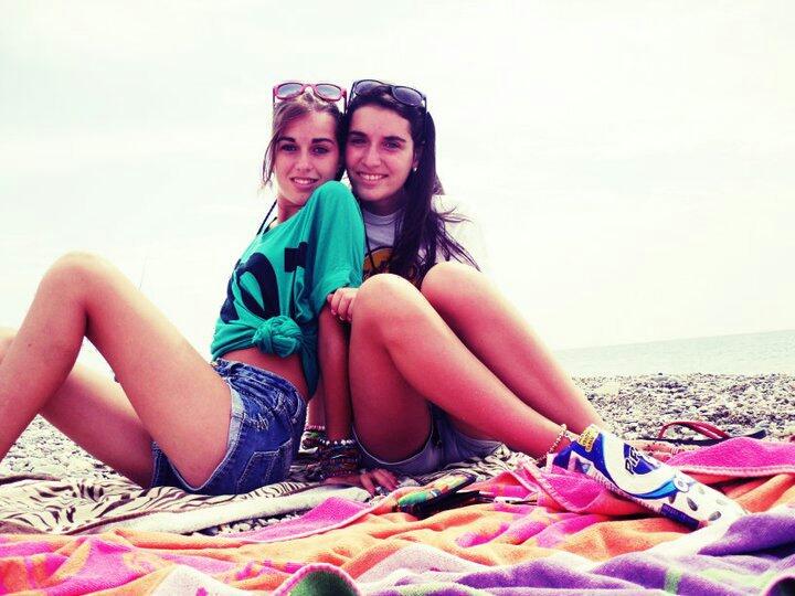 meriicu2's tweet photo. Por ese gracias que se te queda pequeño. @irati_95 http://t.co/SATNQK00zb