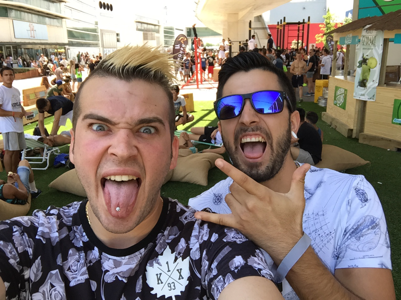 MulafestIsla's tweet photo. @ DaniMAmat @elwapodlacolina #KaliseRefrescaMulafest #MULAFEST2015 http://t.co/tWXAQqdDuF