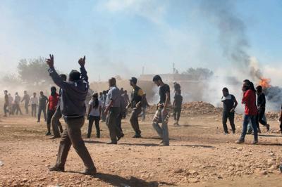 Adnkronos's tweet photo. #Siria, curdi riprendono pieno controllo #Kobane http://t.co/tBczQHEYsG http://t.co/huUR690W6n