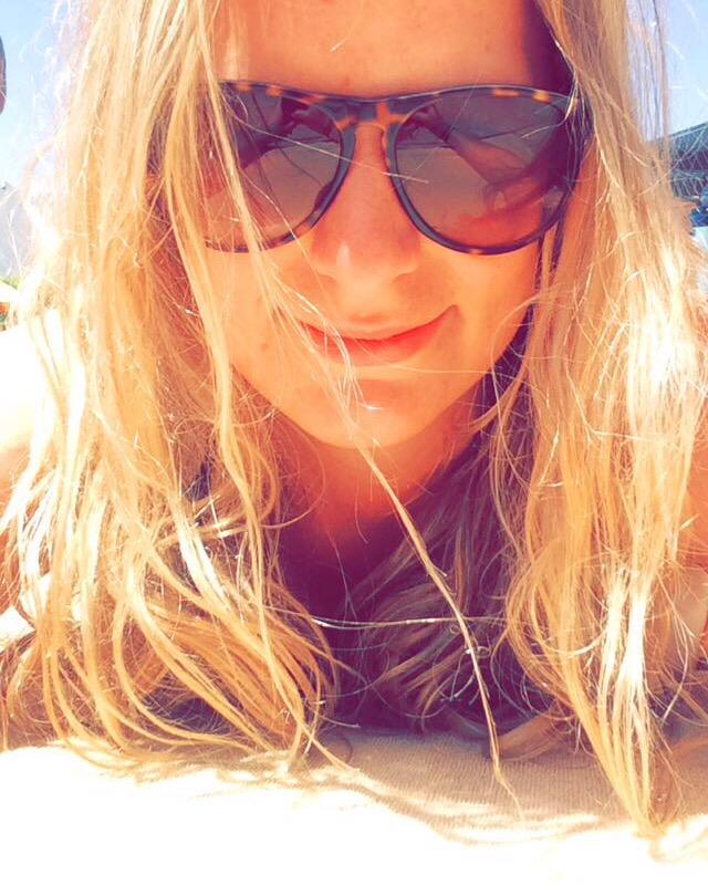 EmilyPT's tweet photo. Can I go back to the sun yet? http://t.co/GIxD9aKFIr