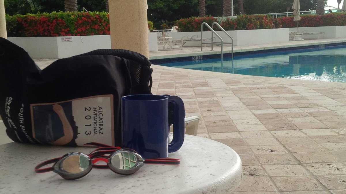 alansvensen's tweet photo. 11 weeks, + a day, until SE rowing club #alactrazinvitational. Practice prep play list track  #acdc Whole Lotta Rosie http://t.co/DjUS2D1dTH