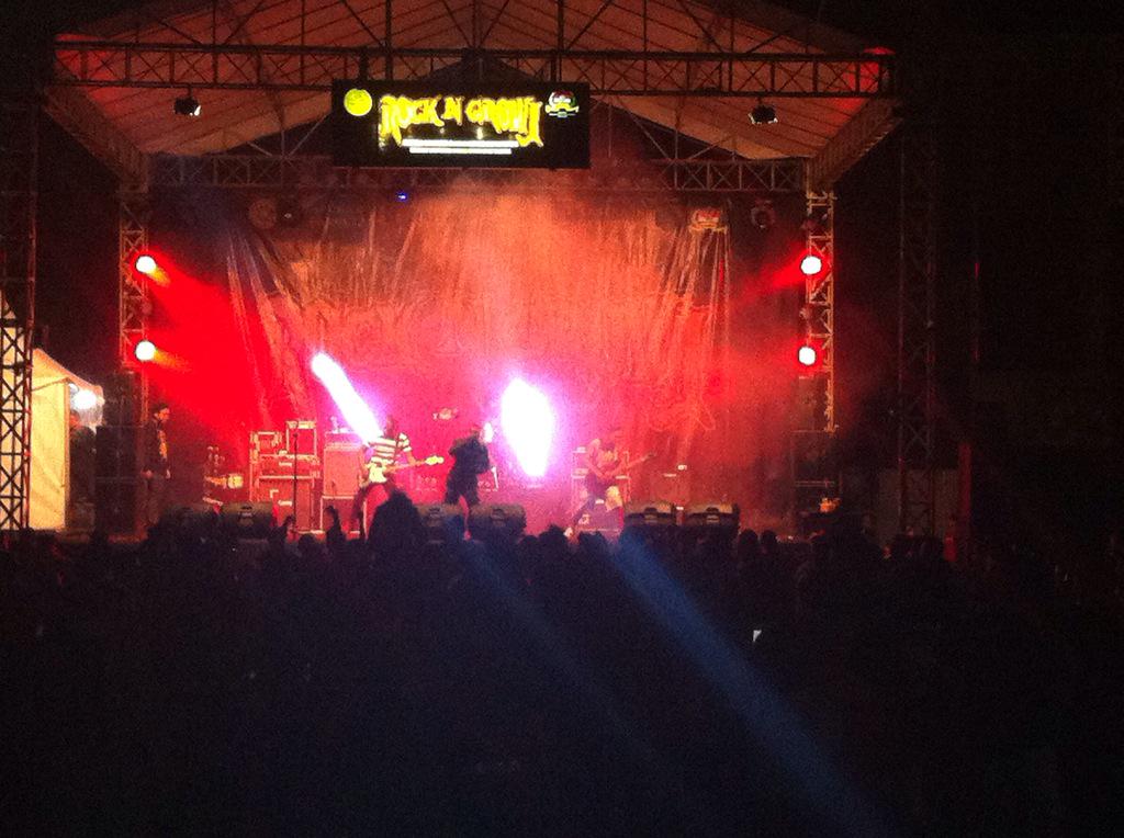 @NatterJack_Bali on stage now! Come and join us at Parkir Barat Gor Ngurah Rai Denpasar #RnG5