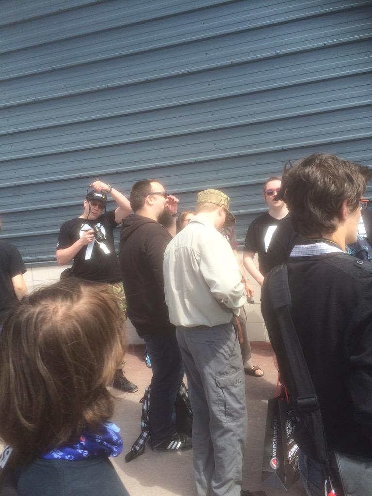 EMRG_EDG3's tweet photo. Seeing Circon at #Tankfest2015 good day so far! http://t.co/CISlxPtIvh