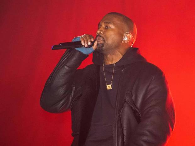 Independent's tweet image. People are betting on how long Kanye West's #Glastonbury2015 rant will be ind.pn/1LKGayY
