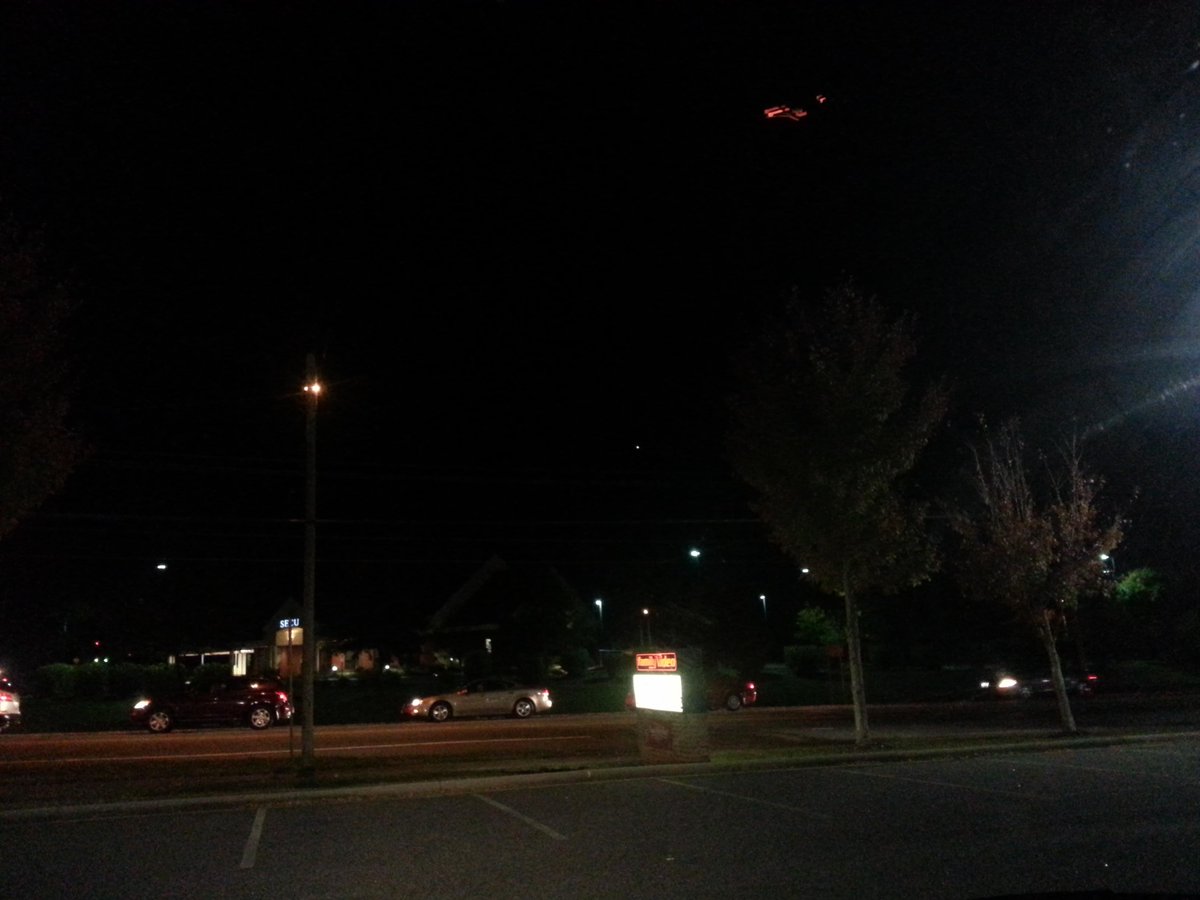 👽 #UFO #UFOs Hickory
US
11/03/2013 06:45 
North Carolina space-man.de/?case=52291#ca…