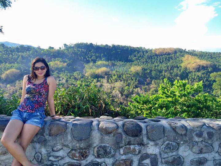 cymaegay's tweet photo. God is a very genius artist referring both the subject and background hahahah #feelermode http://t.co/GNRwTzZkka