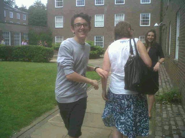 PocoD0c0's tweet image. Must be going well - we&apos;re looking at rooms (some of us were looking, this one bumped his head!)