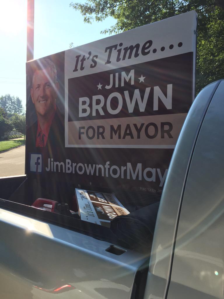 JimBrown4Mayor's tweet photo. It's a beautiful day for a parade! Use #JB4Mayor http://t.co/XEZvVblcri
