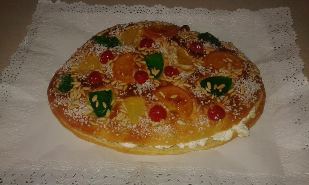 ReposteriaEva's tweet photo. Coca de San Juan http://t.co/LAk8YRLx46