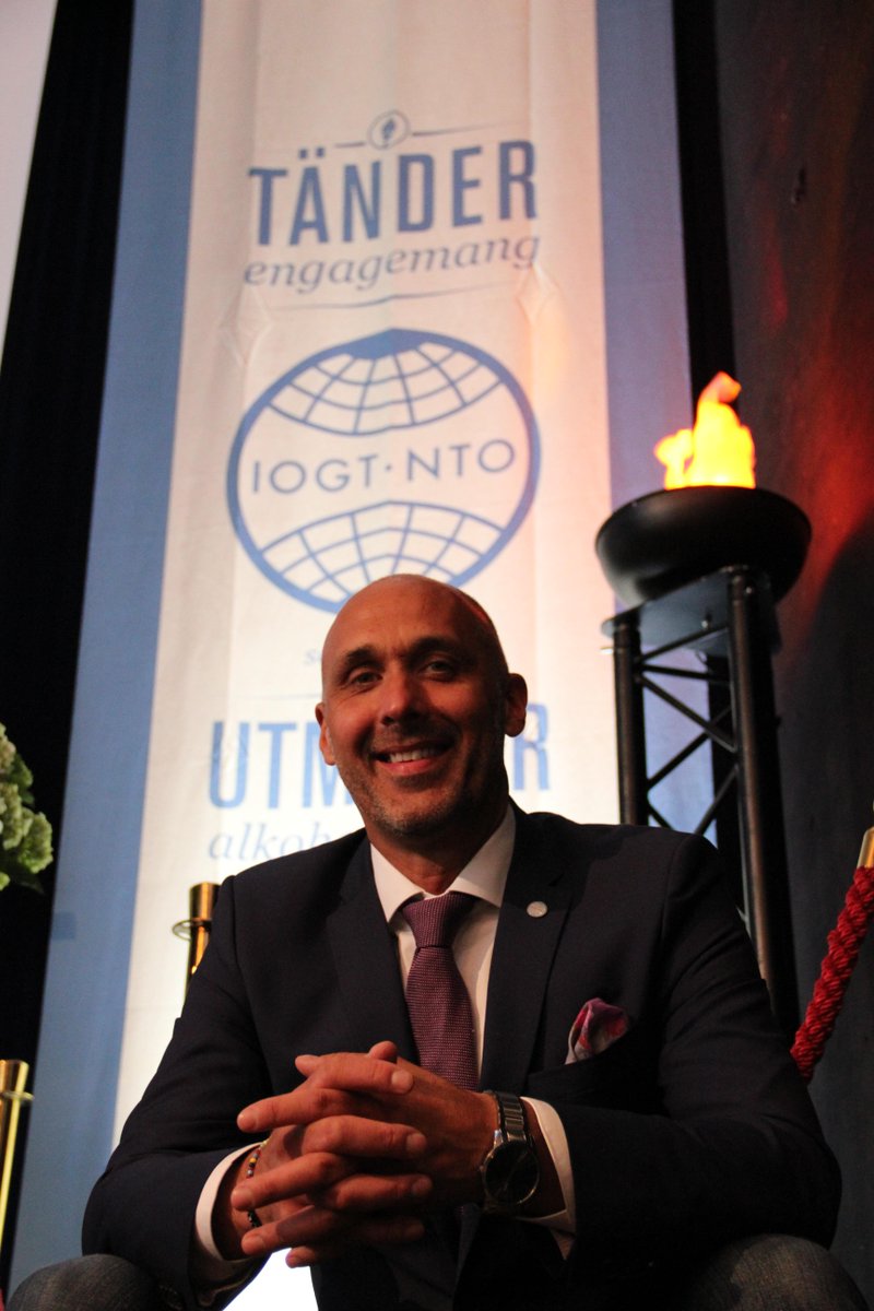 WOHO! Vi har nu en ny förbundsstyrelse med <a href="/JohnnyMostacero/">Johnny Mostacero</a> i spetsen som nyvald ordförande!  iogt.se/nyheter/iogt-n…