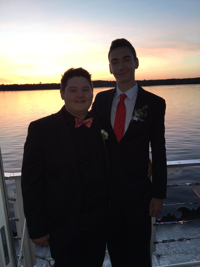 MitcheIIG's tweet photo. Happy Birthday to @king_janes and I #LoveWins #Pride2015 http://t.co/byWrc3TLoW