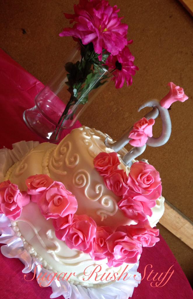 SugarRushStuff's tweet photo. #pink #rose #weddingcake #pinkrosecake #cake #delivered by #SugarRushStuff #fondantflowers #fondantrose #pinkrose http://t.co/b8XYpLmsFN