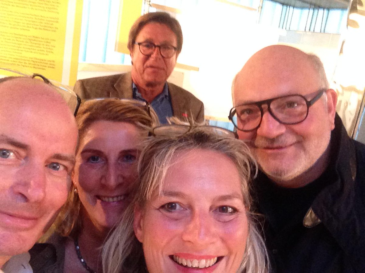 susn's tweet image. Vizing @ #tunight2015