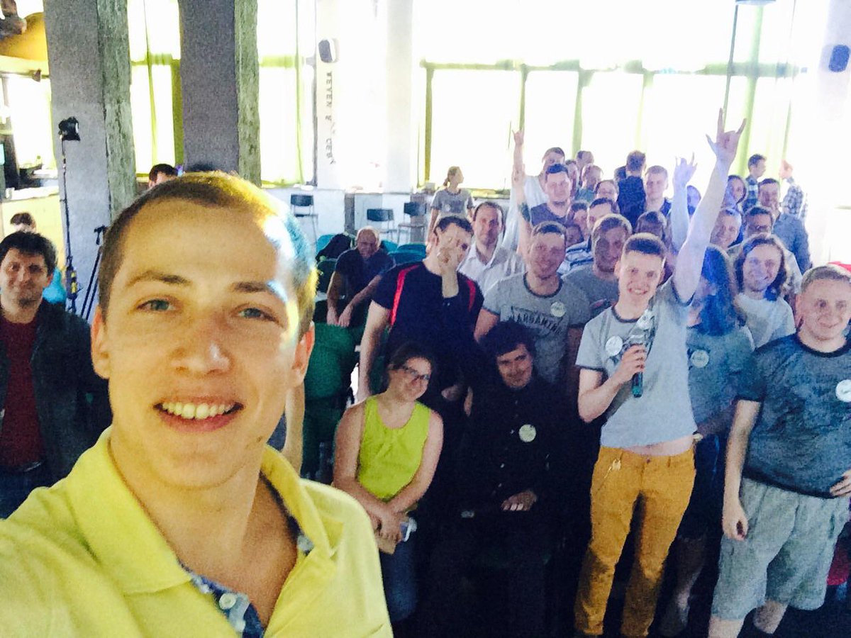 AlexeevS's tweet image. Дружеские обнимашки от Python сообщества Ruby сообществу
#pythonmeetup #belarus_ruby #BRUG @pythonminsk @Belarus_Ruby