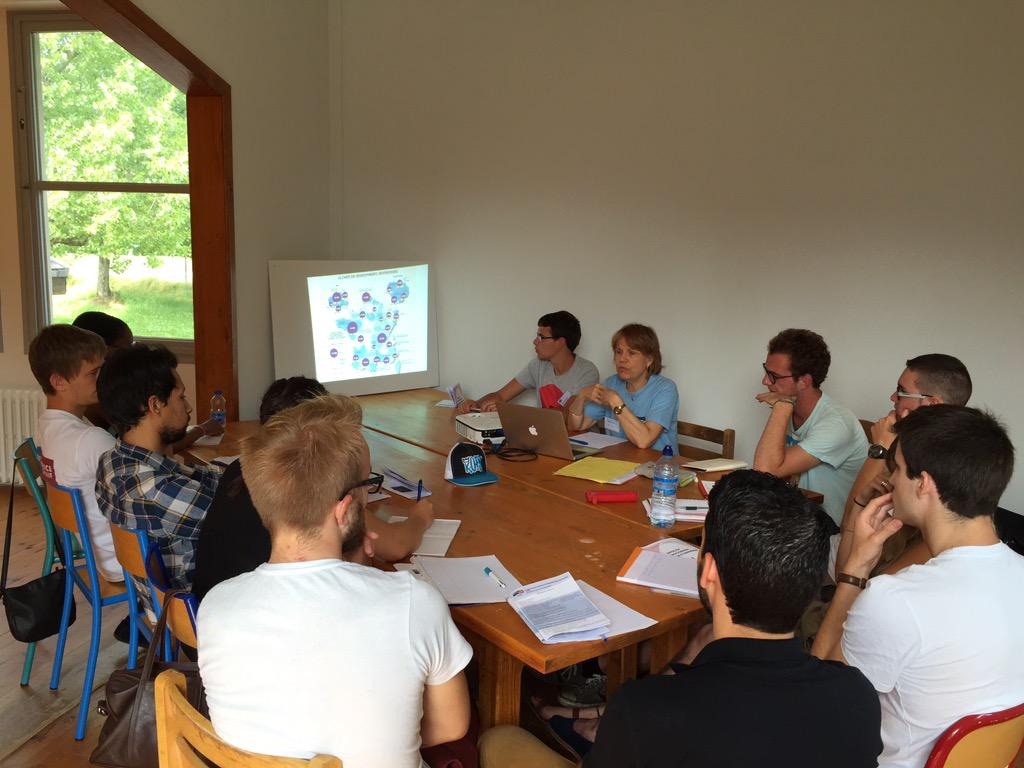 i_engagement's tweet photo. Découvrez les ateliers du 1er séminaire des lauréats de la #PromoISC2015 de l'intérieur !
#LiveISC2015
2/3 http://t.co/67Lor0HcW0