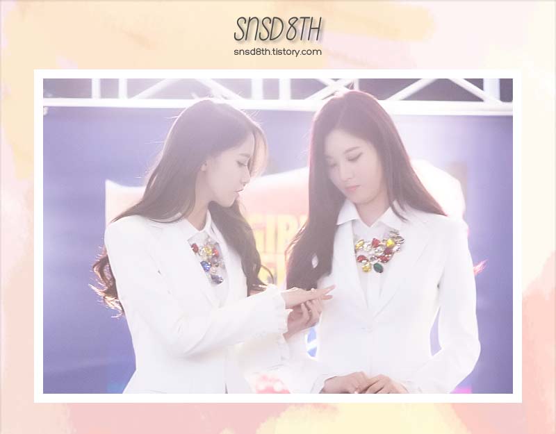 SNSD8th's tweet photo. Happy Birthday to our dearest maknae @sjhsjh0628 #서현아생일축하해 #HappySeohyunDay http://t.co/qMyLKRTTGx