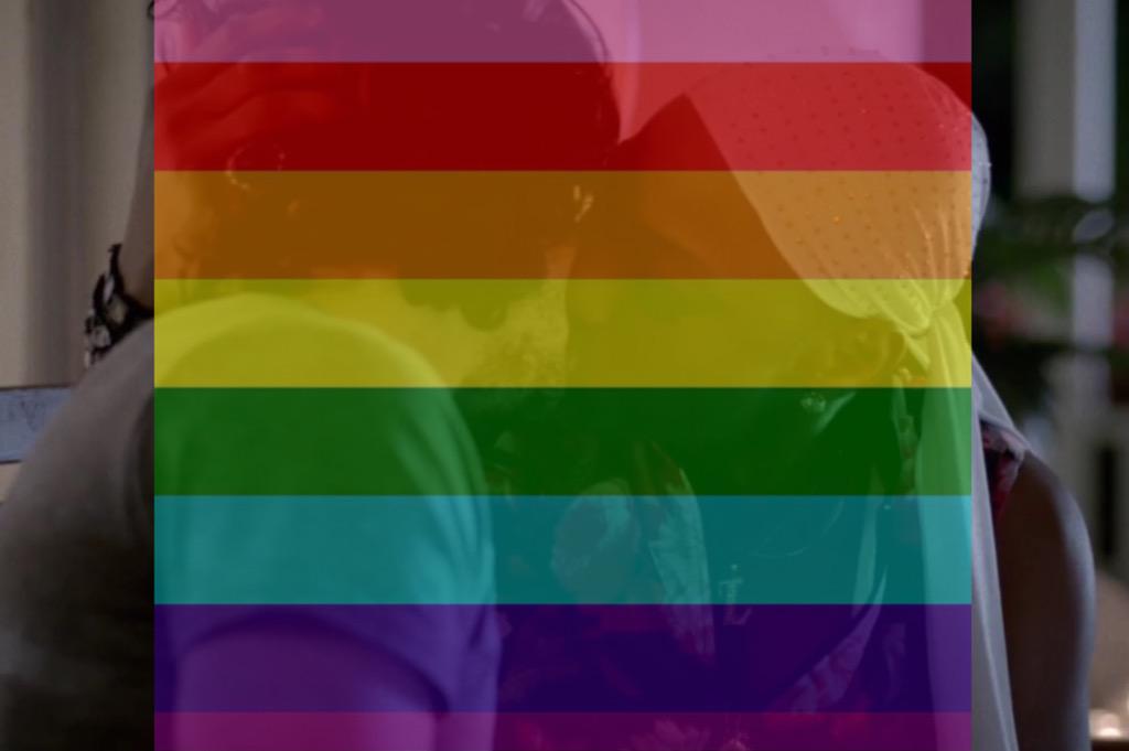 StillHaveMySoul's tweet photo. #LoveWins http://t.co/U5VpHNRkGJ