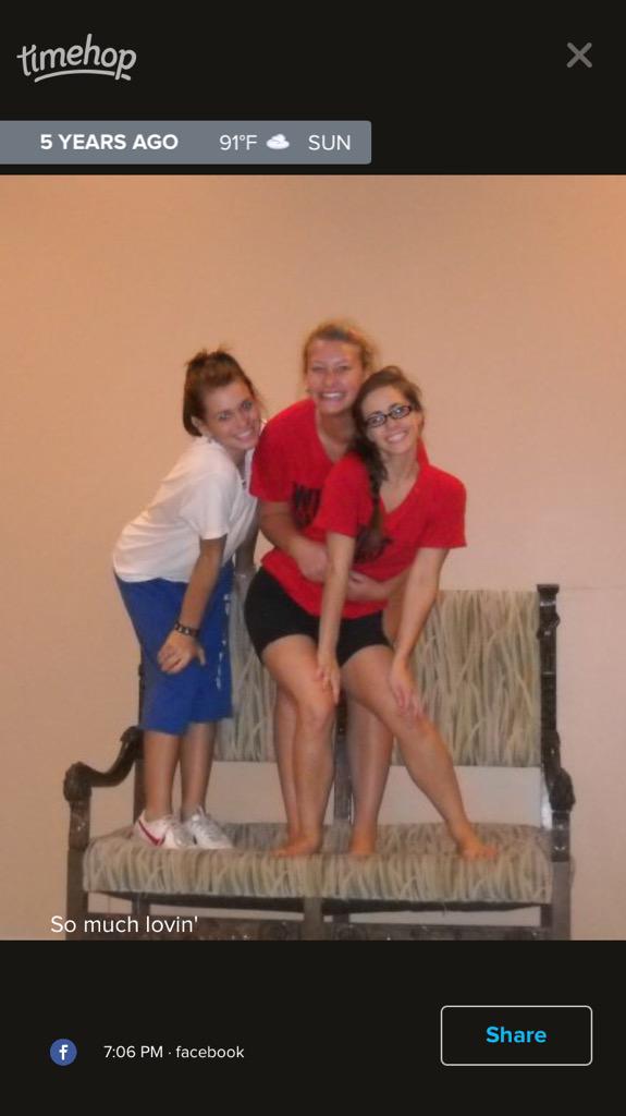 klcoke's tweet photo. Can we please go back? @dm_goodin @ilovecnp #timehop #powers #kdgc http://t.co/VnnciUjX6k