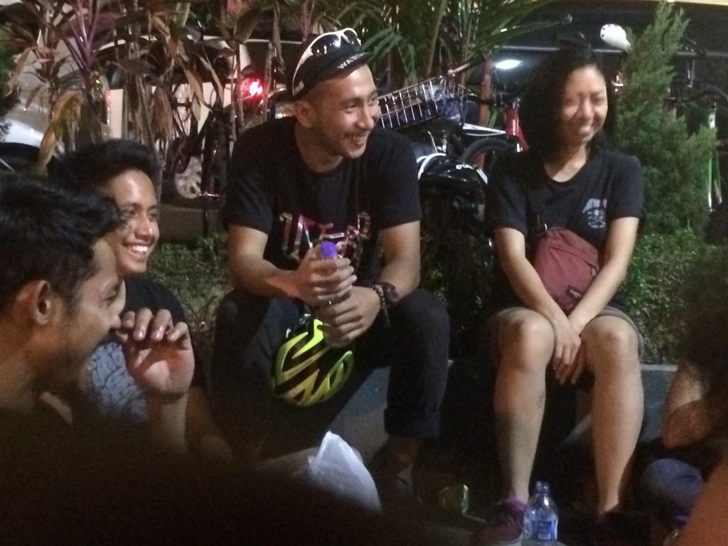 Kebersamaan <a href="/BGRFixedFaction/">Bogor Fixed Faction</a> and Friends.. :) #CyclingOnWeekend #partneronpedal #decoandmawar