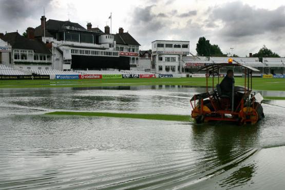 See our gallery of some of the worst floods to hit #Nottinghamshire over the years nottinghampost.com/pictures/Flood…