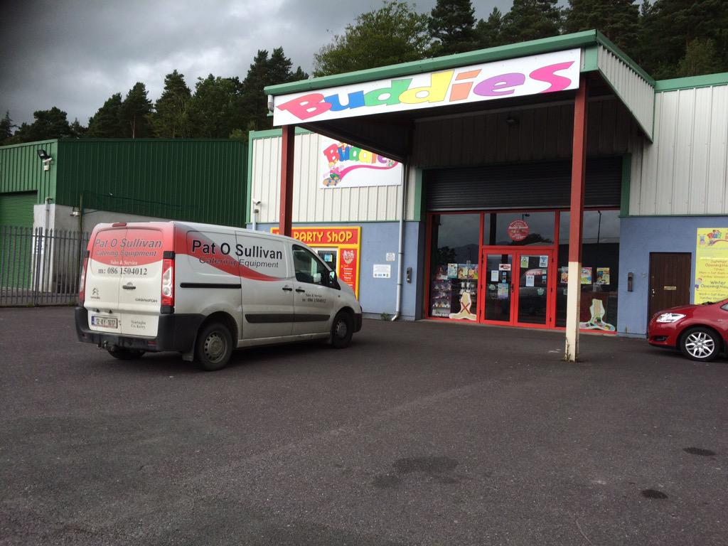 KingdomBizHour's tweet photo. @POSCaterEquip never knew your favourite pastime is Buddies play centre #kingdombiz http://t.co/uDTZG4jHXb
