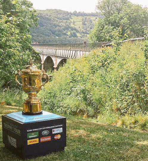 RupertMoon's tweet photo. @Pontcysyllte @rugbyworldcup @WelshRugbyUnion @RGC1404
@visitwales 
#CelebratingRugby  #TrophyTour #CymruAmByth http://t.co/MeLiPcEvk0