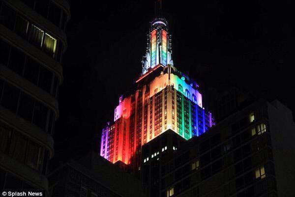 kdeleon's tweet image. America showed it's #Pride Last Night!

#LoveWins