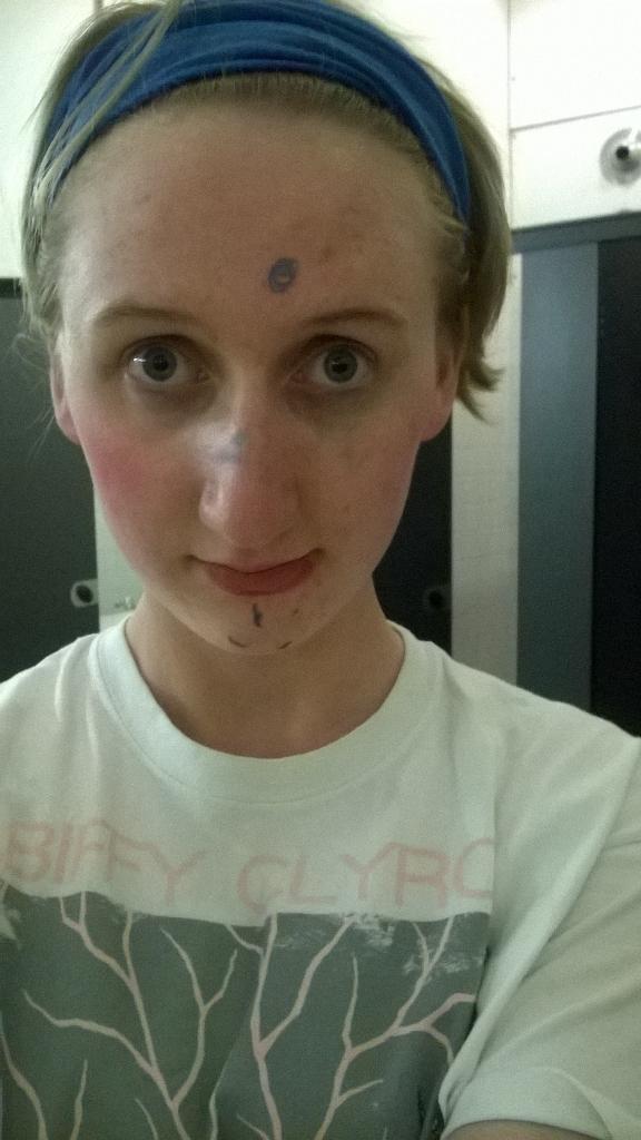 sophienicoleja1's tweet photo. I was made beautiful by #6 @makemebeaut #makemebeautiful @sensoredfest http://t.co/6nfROC30XS