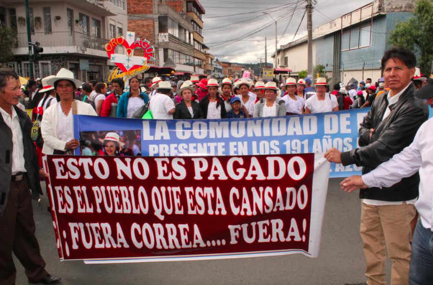shababaty's tweet photo. Chola cuencana,mi chola,
capullito d amancay,
en ti cantan y en ti ríen
las aguas d Yanuncay
#CuencaProtesta
#Azuay http://t.co/0C1kgW5NCR