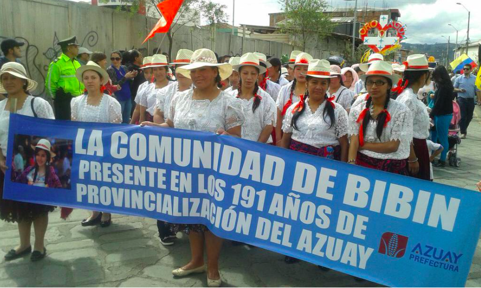 shababaty's tweet photo. Chola cuencana,mi chola,
capullito d amancay,
en ti cantan y en ti ríen
las aguas d Yanuncay
#CuencaProtesta
#Azuay http://t.co/0C1kgW5NCR
