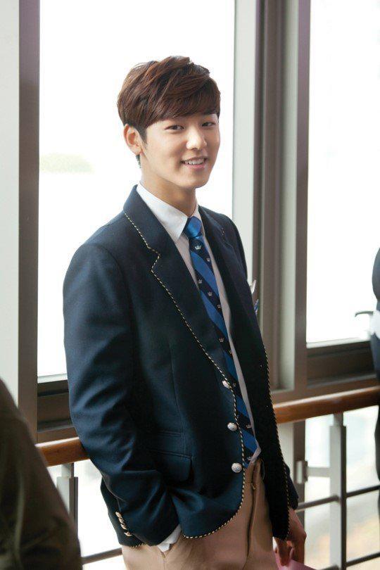 Happy Birthday kang min hyuk !! Saranghaee. 