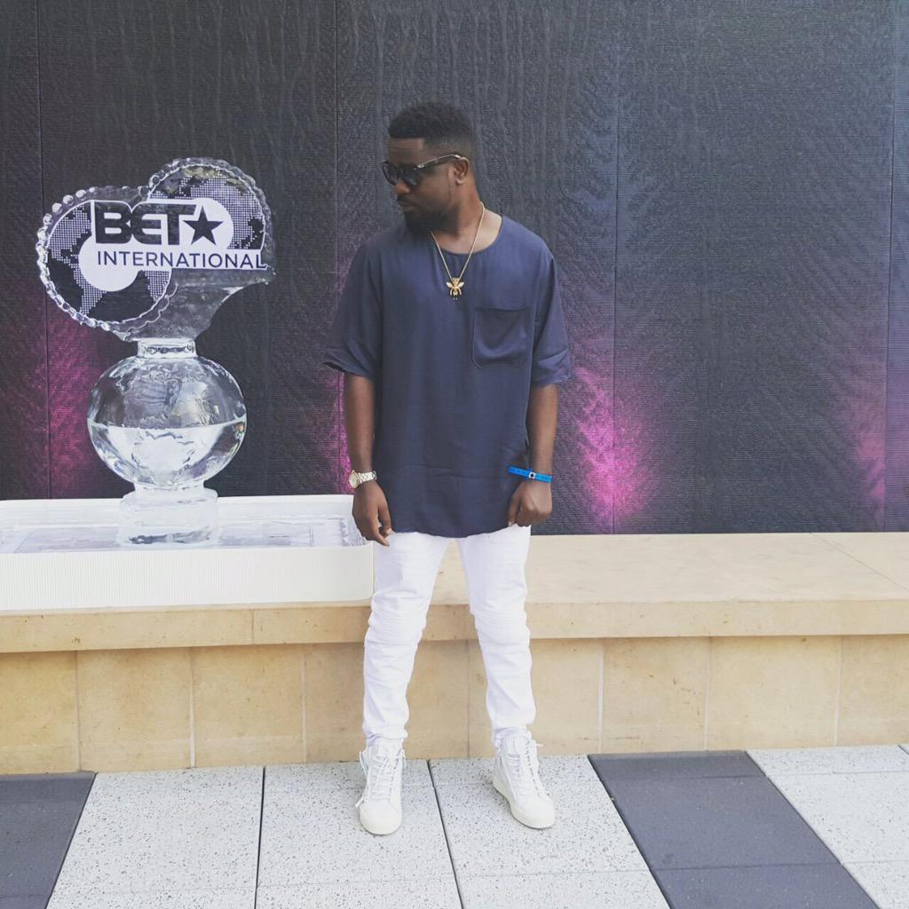 sarkodie's tweet photo. Don't judge each day by the harvest you reap, but by the seeds u plant @SwayUK http://t.co/h3Ps3QLBoo