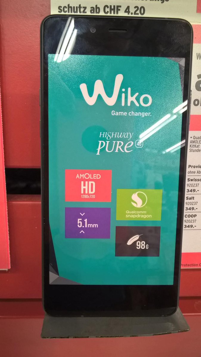 thewinduck's tweet photo. Wow, the @Wiko_CH Highway Pure is extremely thin and light! Incredible! #Wikio #5mm #98g http://t.co/n5I5n7SZjB