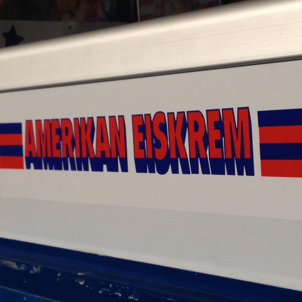 TheKay79's tweet image. Gesehen beim Deutsch-amerikanisches Freundschaftsfest | seen at German-American Friendship Festival #languagemix😂