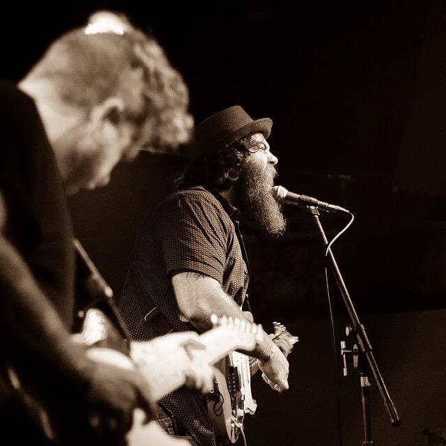 gneverland's tweet photo. Thanks for an amazing night last night. Love you guys. ( 📷: @TruthB0mb ) http://t.co/4qlkHwGypW