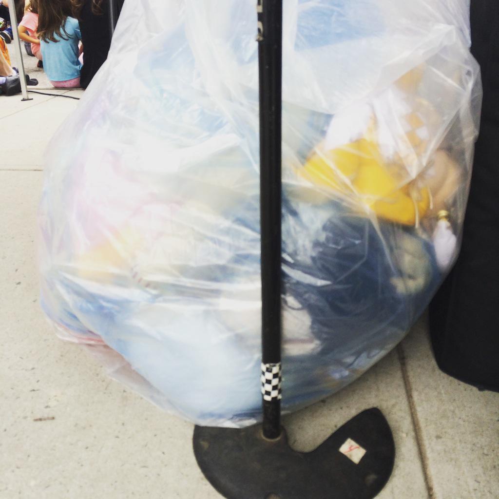 aprilbrucker's tweet image. Bag full of #puppets #puppetpower #ventriloquism #dreams #brooklynpuppetryfestival