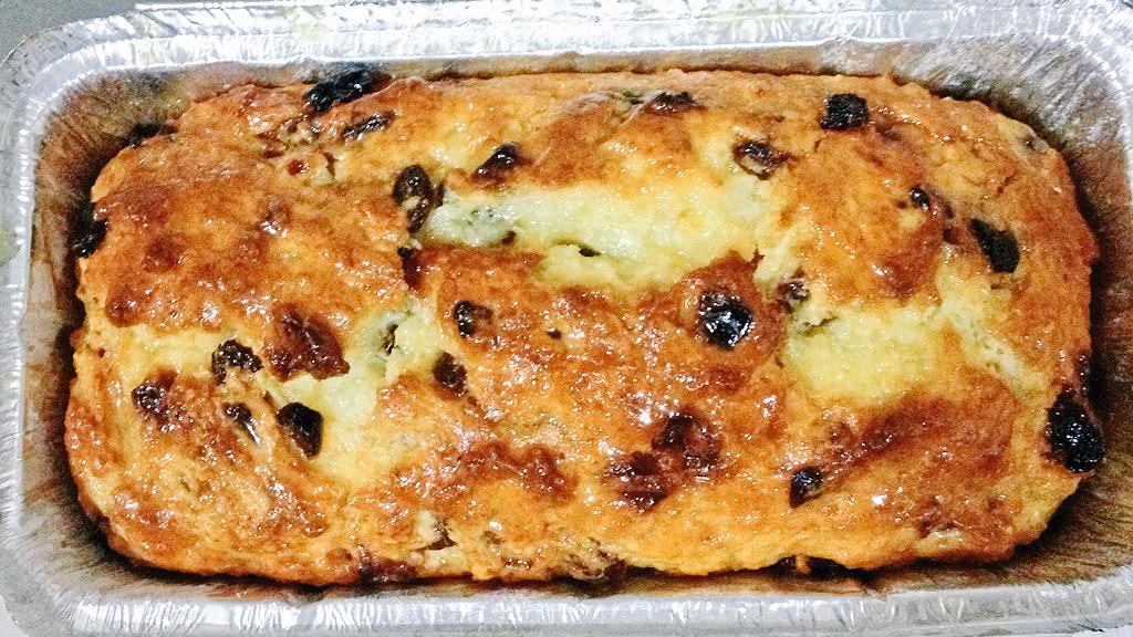 gngbukid's tweet image. #mixedfruit #loaf for today's #sidcor #market. #driedfruit #oranges #quickbread #glazed
