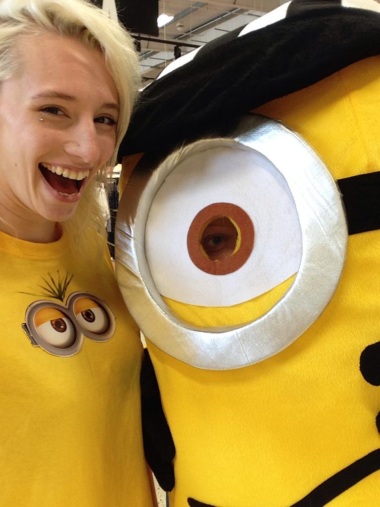 littlef0xes's tweet photo. But ya know #minionsweekend http://t.co/RyyMFRkdBp