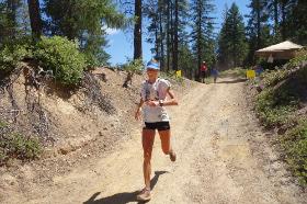 iRunFar's tweet image. Stephanie Howe has assumed the lead of #WS100 at mile 38, 6:19 elapsed. 3 minutes faster than 2014. She's money.