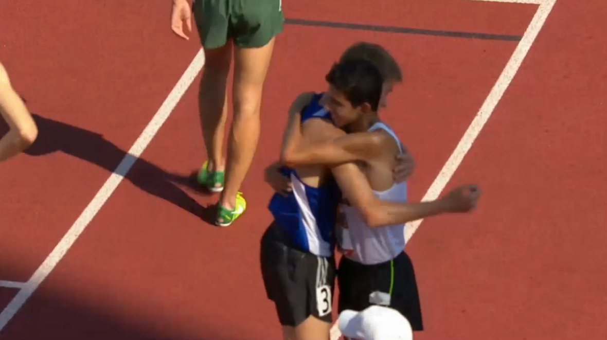 milesplit's tweet photo. Haney takes it! Hunter beats Fisher AGAIN! Crazy last lap. #usatfoutdoors http://t.co/c7yA11Zz2s