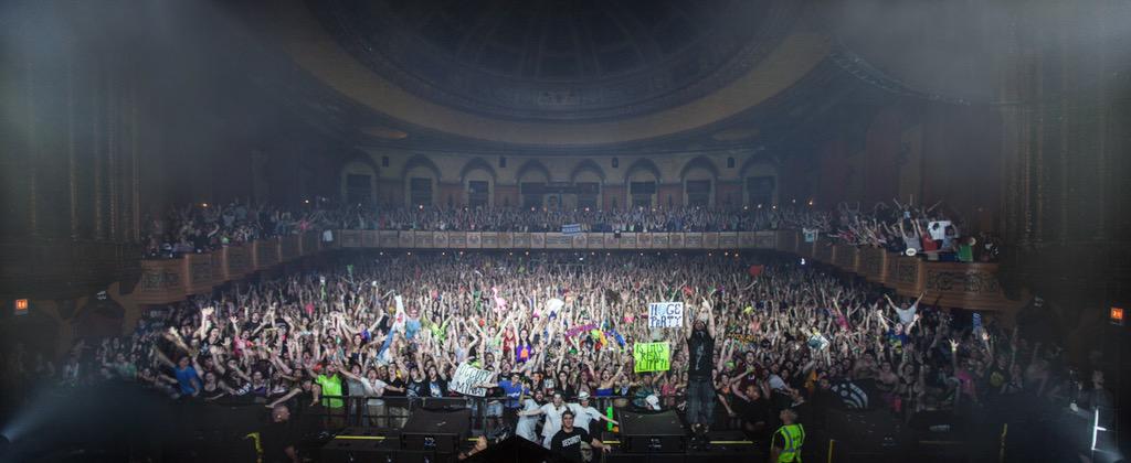 ThatKidWhiteboy's tweet photo. first seeing the king was in my home town Chicago for the Vava Voom tour!  @bassnectar @bass_network @AmorphousMusic http://t.co/u2N1o8W7A9
