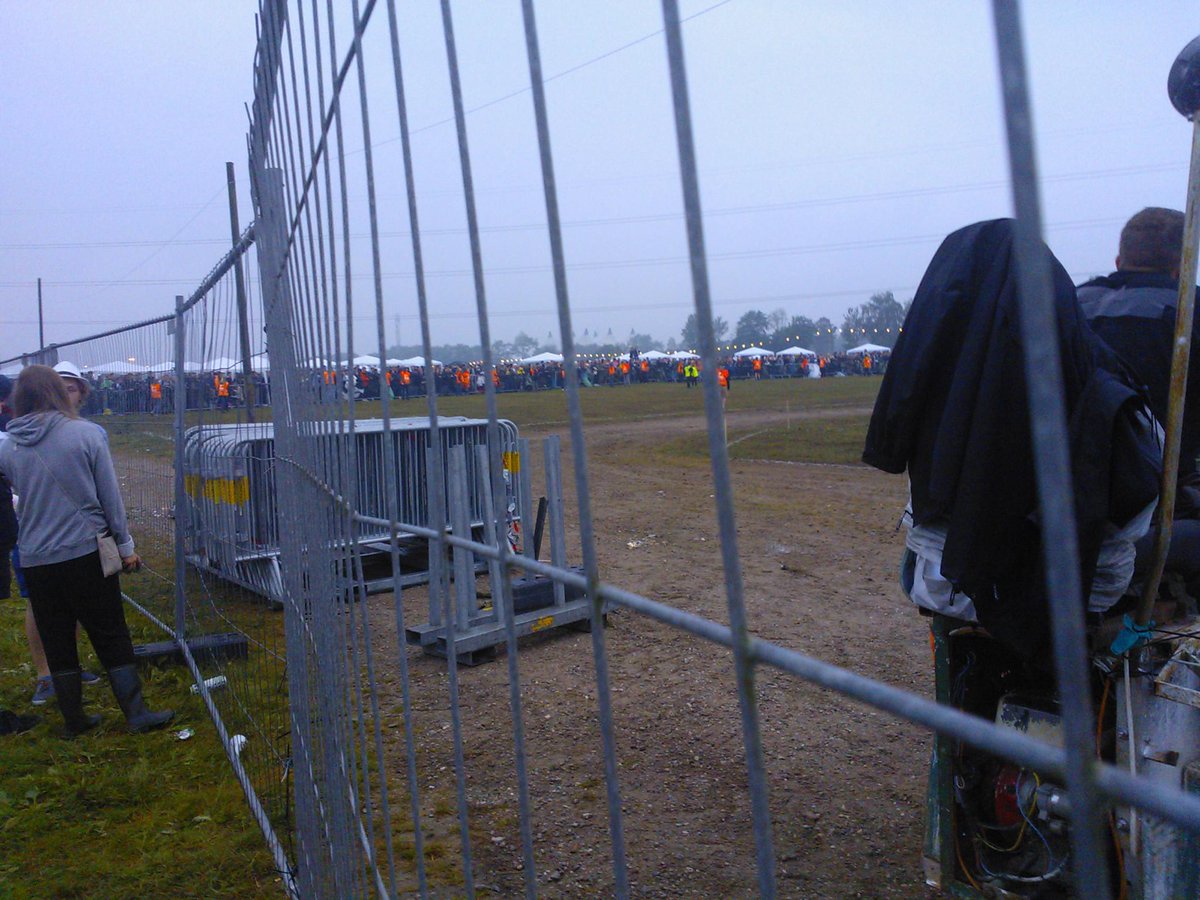 VesterMar tweet picture