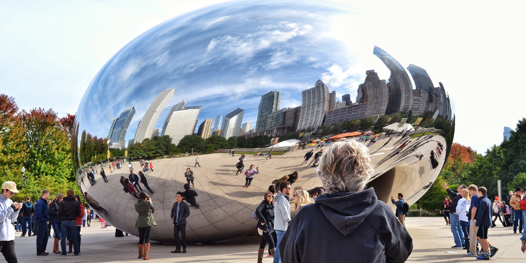 Hyatt's tweet photo. See all that #Chicago has to offer! Enter to win 2 nights at the city’s newest hotel: http://t.co/6PJSwwIS0w http://t.co/zb2wNh3SK1