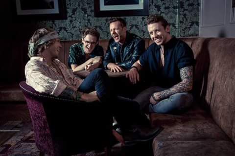 theangrybi's tweet photo. #McFlyMemory http://t.co/yuDV3oxwb4