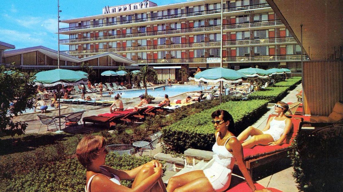 FastCompany's tweet photo. Inside Marriott's attempt to win over millennials: http://t.co/NStndUGCPm http://t.co/oDnXN9Xl4B
