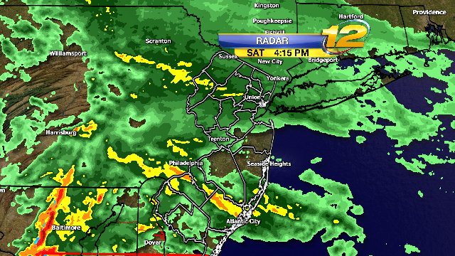 News12NJTW's tweet image. Some steadier rains making into #NJ late this afternoon.  Soggy through the night.  #NJrain #soggysaturday
